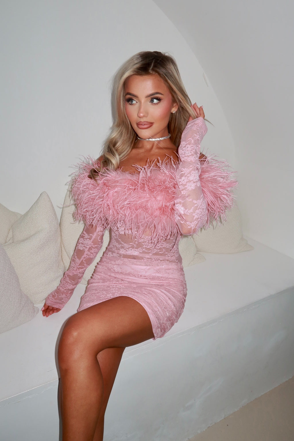 EXCLUSIVE DESIGN: ESMÉ LACE MINI DRESS (PINK)