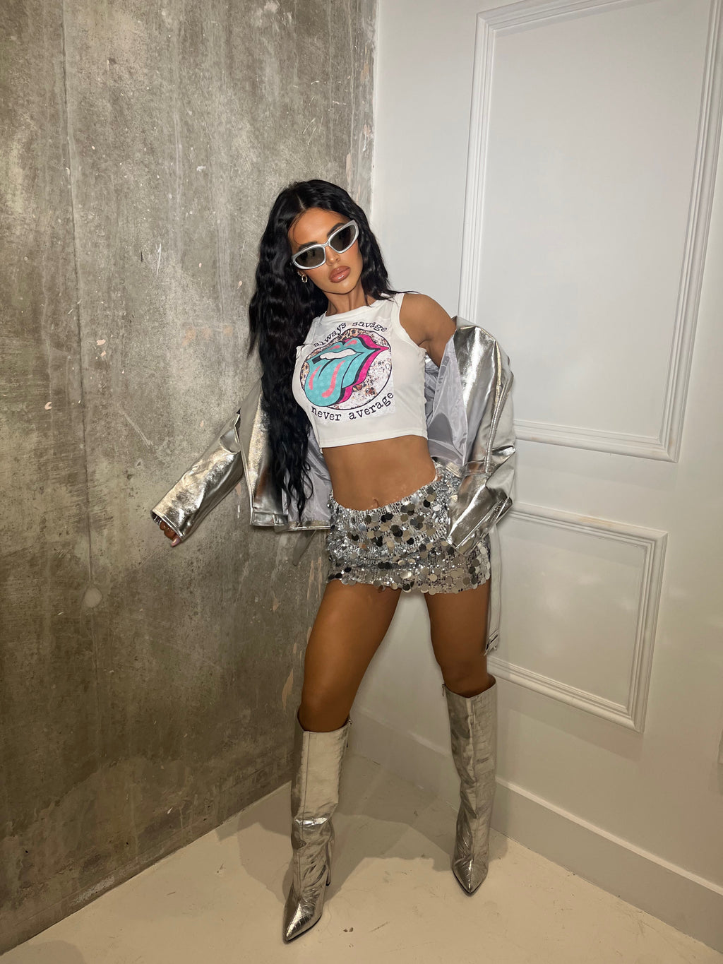 NEVER AVERAGE CROP TOP