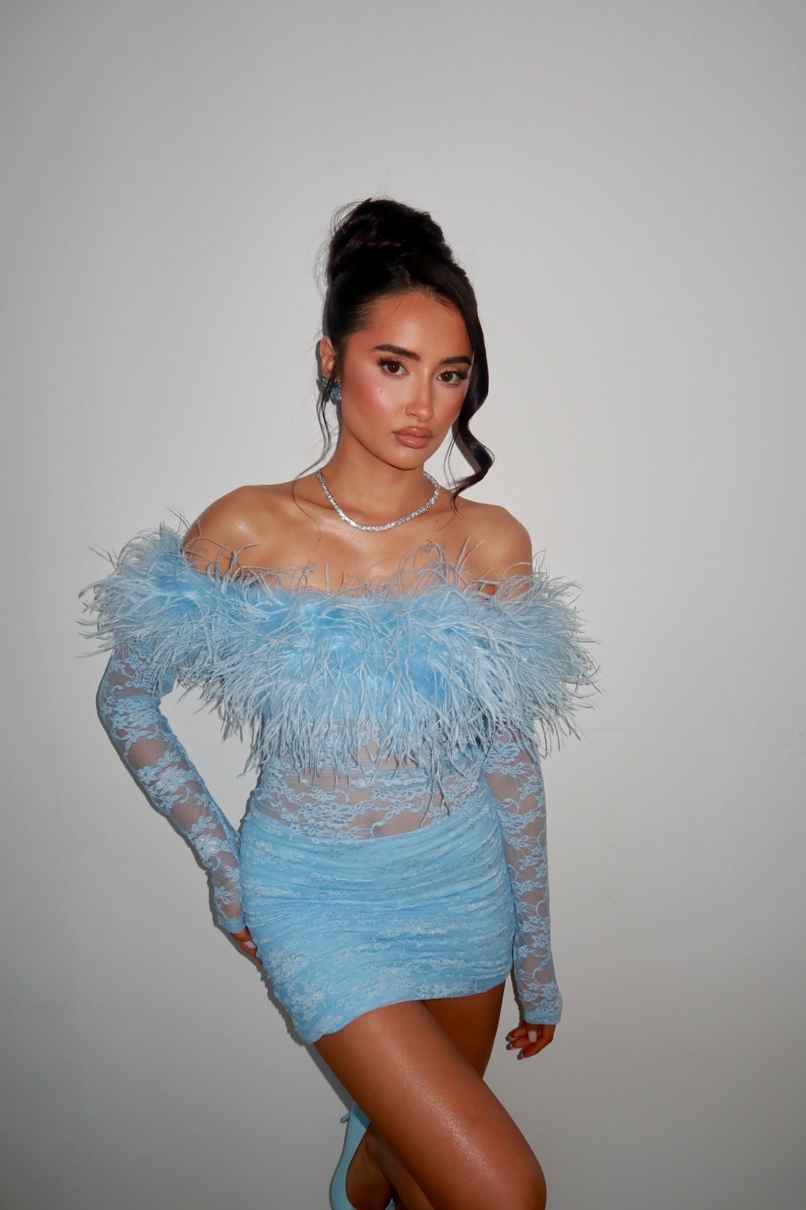 EXCLUSIVE DESIGN: ESMÉ LACE MINI DRESS (BABY BLUE)