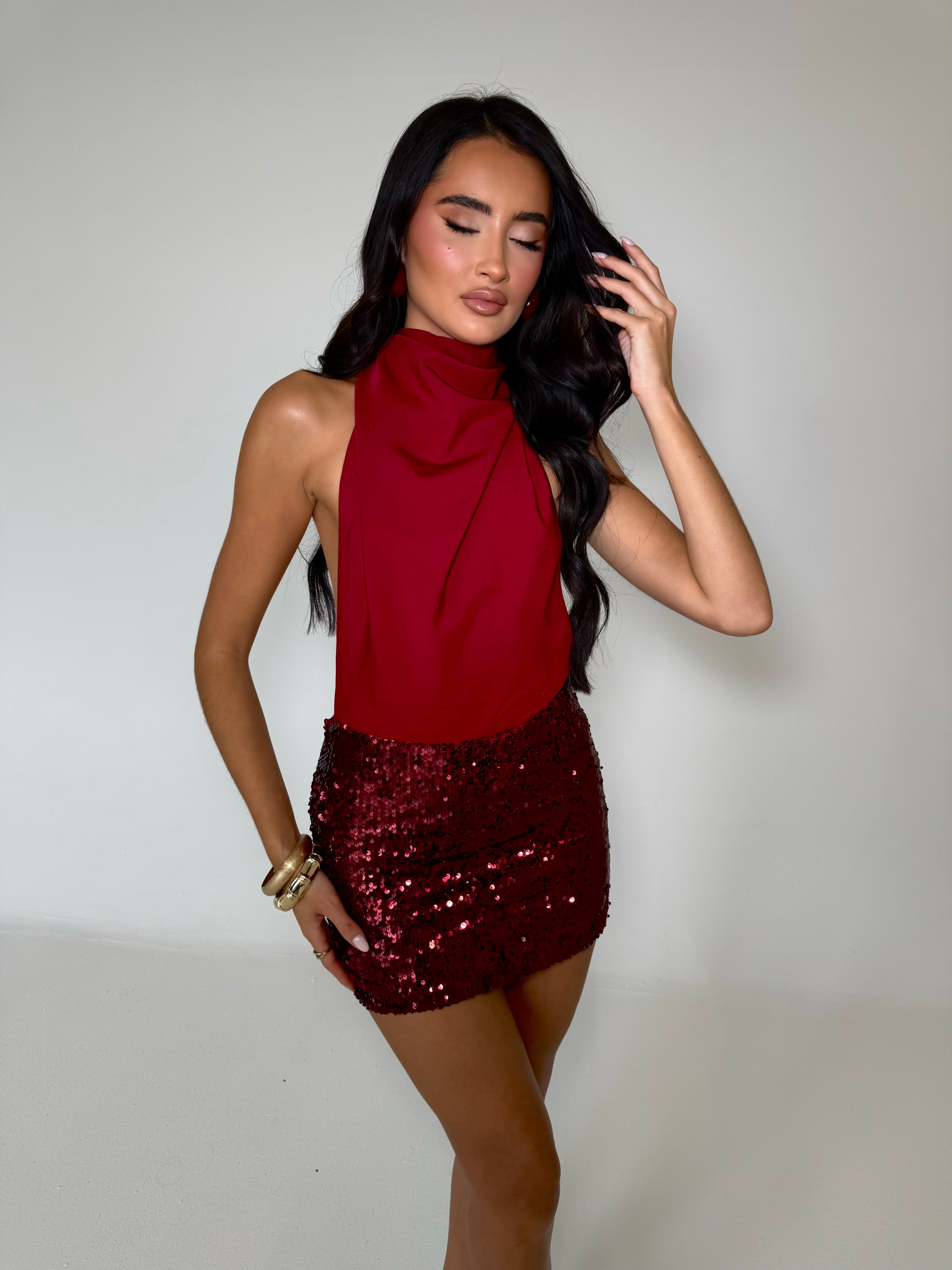 EXCLUSIVE DESIGN: CELESTE SEQUIN BACKLESS MINI DRESS (BURGUNDY)