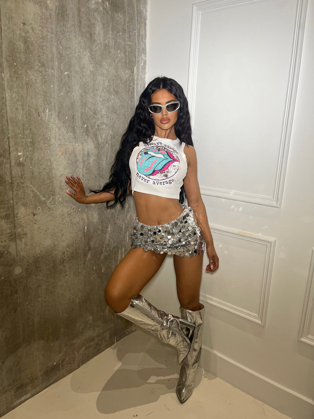 NEVER AVERAGE CROP TOP