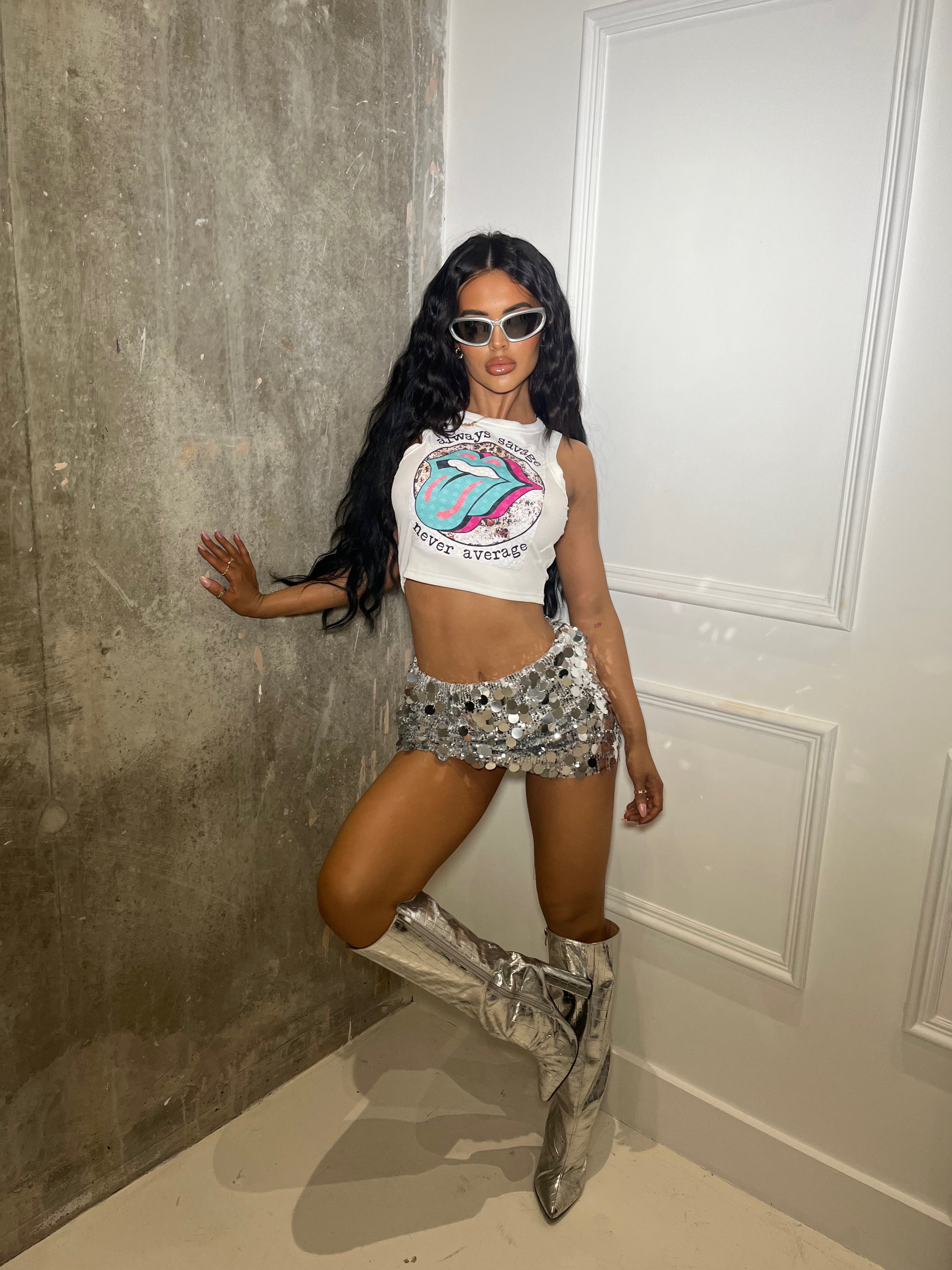 NEVER AVERAGE CROP TOP