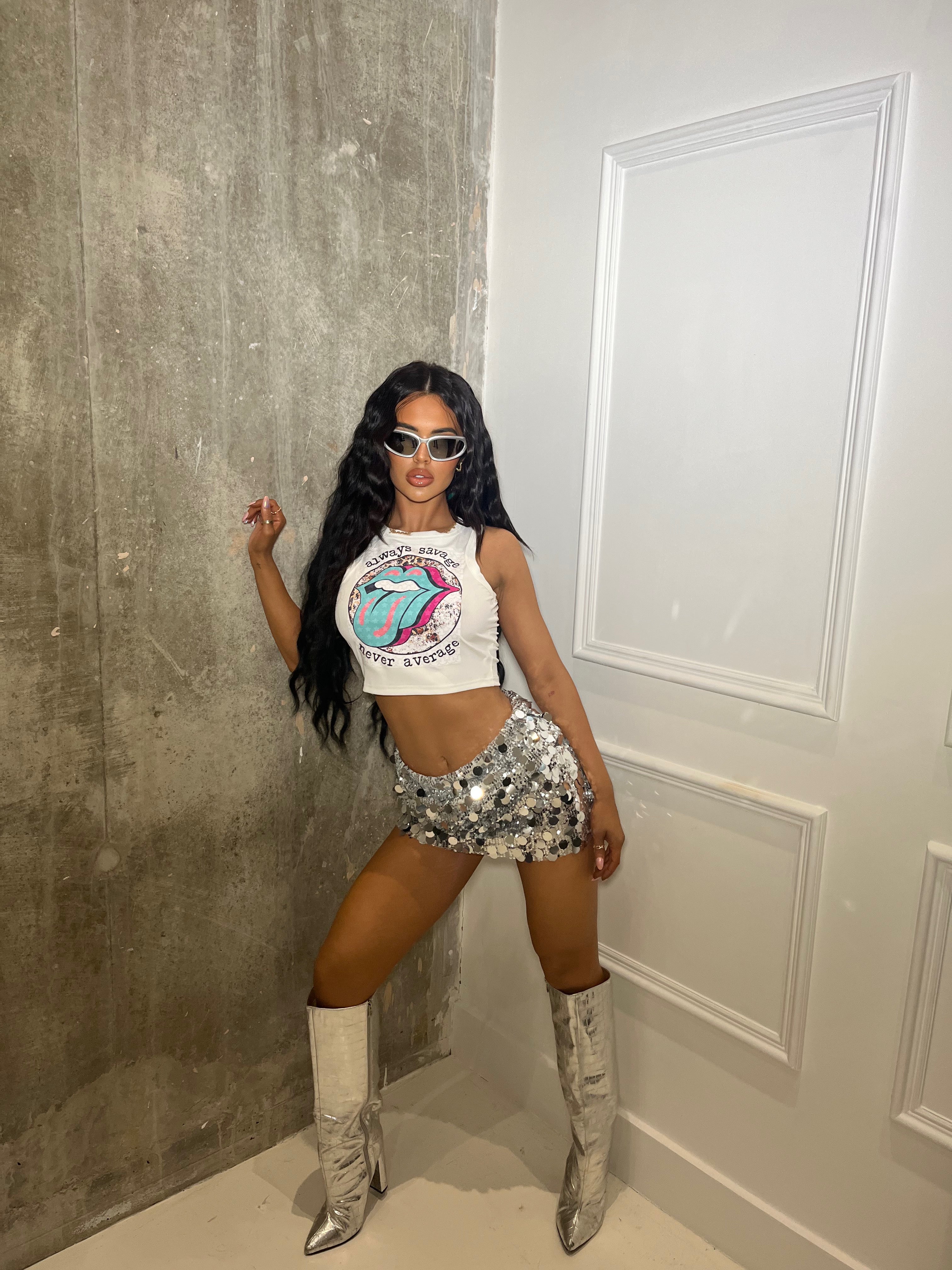 NEVER AVERAGE CROP TOP