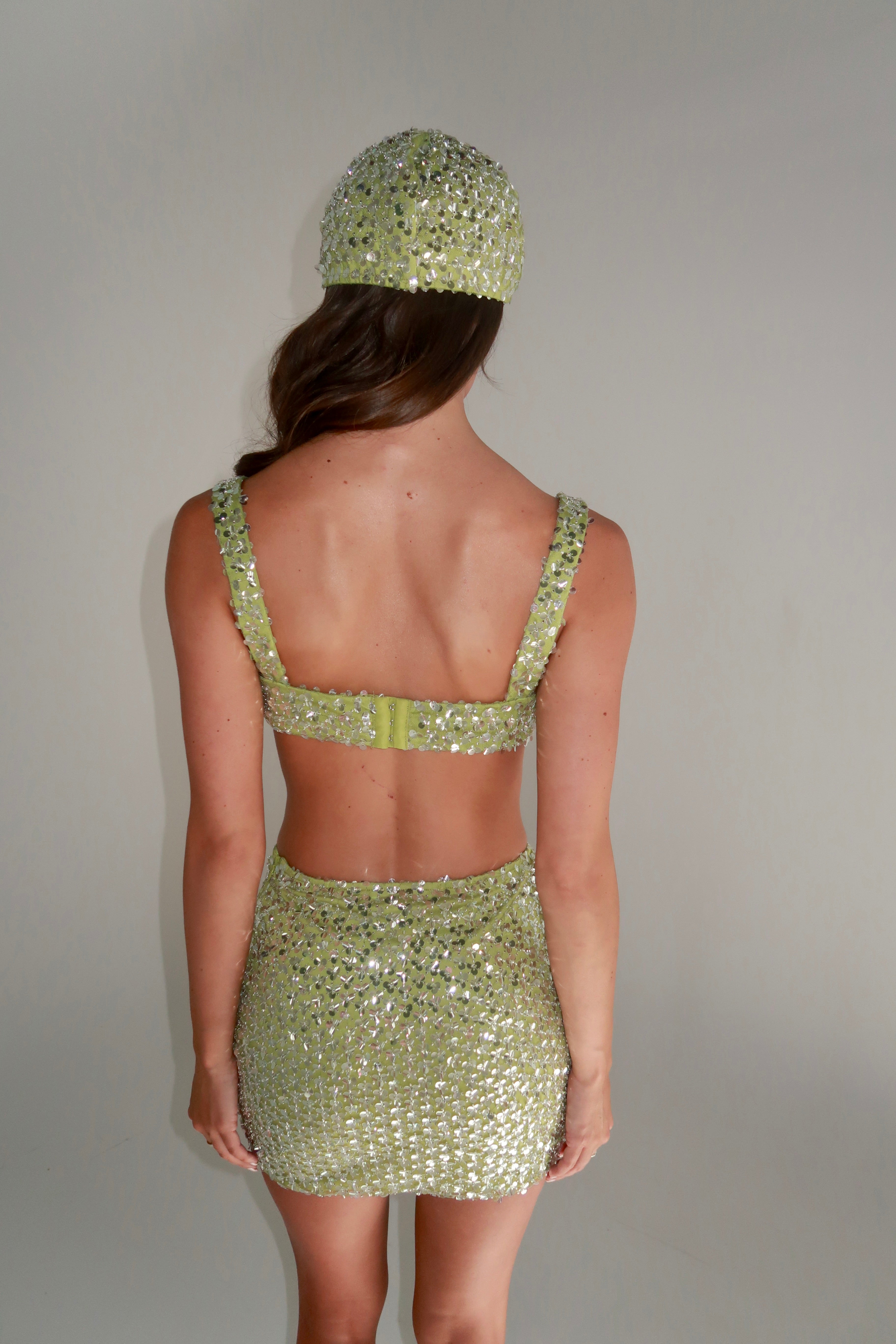 PRE ORDER - DISPATCH DATE: 23.06: 
AURA SEQUIN HAT | LIME